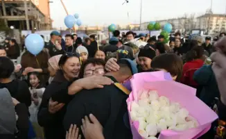 Возвращение солдат из армии: значимость встречи для семьи и общества