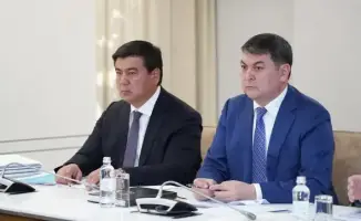 Масштабная уборка в Туркестанской области: 2 тысячи тонн мусора вывезены, но проблемы с чистотой в торговых центрах остаются