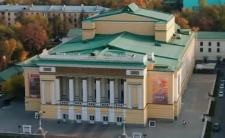 Работы у Казахского национального театра оперы и балета имени Абая в Алматы: акимат разъясняет ситуацию