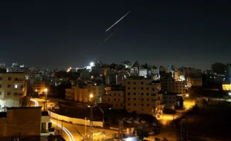 Социальные последствия атак Ирана на военные объекты США в Кувейте, Бахрейне и ОАЭ: возможные изменения в общественном мнении и безопасности в регионе