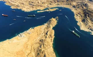 Иран освободил Ирак от ограничений на судоходство через Ормузский пролив, что позволяет Ираку, второму по величине производителю нефти в ОПЕК, увеличить свои экспортные возможности. Это решение также открывает новые возможности для других стран, желающих 