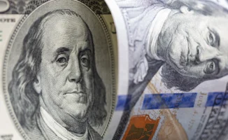 Снижение курса доллара в Казахстане: как это повлияет на покупательскую способность населения?