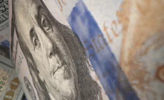 Курс доллара в Казахстане: валютный танец снова закружил трейдеров 10 апреля