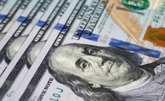 Доллар взлетел на 12 тенге: курс как птица, расправившая крылья на торгах Казахстана 8 апреля