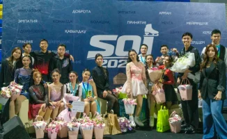 В Алматы прошло ледовое шоу SOI 2026 - STUDENTS ON ICE, посвященное инклюзии. Мероприятие собрало студентов и молодежь города, а также зрителей, чтобы обсудить важность инклюзии через искусство. Участники представили уникальные номера, отражающие мир глаз