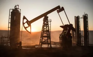 Мировые цены на нефть продолжают расти: цена Brent вновь увеличилась на фоне неопределённости в переговорах между США и Ираном