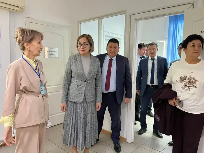 С. Бейсенова ознакомилась с работой санэпид объектов Актобе (4)