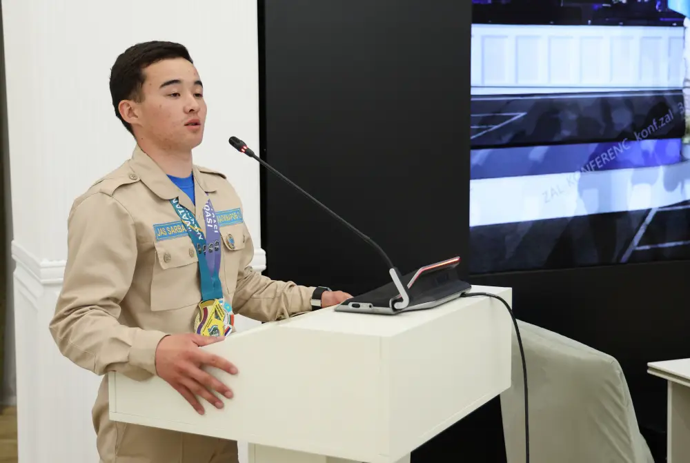 Министр обороны наградил призеров военно-патриотического соревнования в Узбекистане (5)