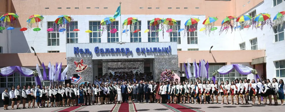 Более 20 тысяч выпускников окончили школы Алматинской области (8)