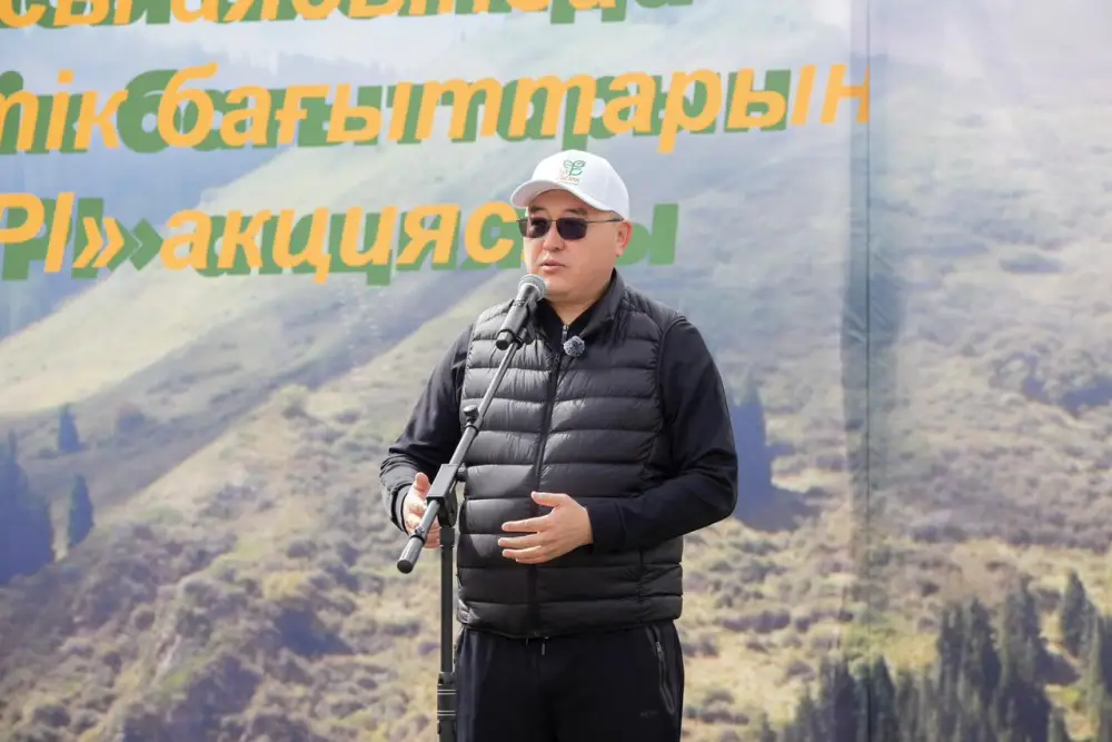 В Алматинской области прошли «Дни чистоты»: в акции приняли участие около 39 тысяч человек и собрали более 760 тонн мусора (4)