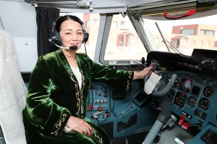 Заслуженный деятель РК Светлана Айтбаева посетила авиабазу Национальной гвардии (6)