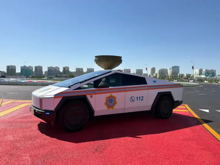 МЧС задействует Tesla Cybertruck на саммите ОТГ в Туркестане (8)