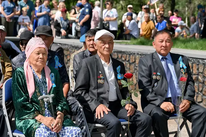 В области Абай широко отмечают День Победы (7)