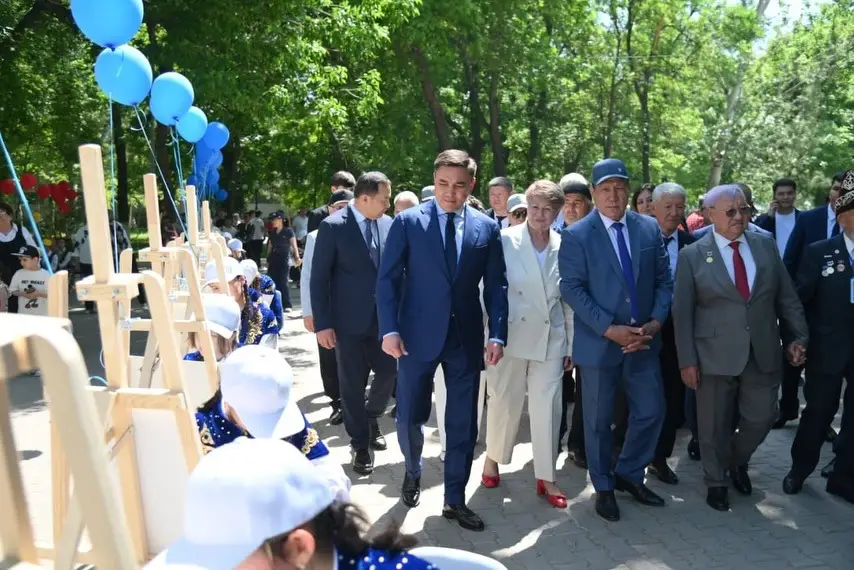В ШЫМКЕНТ СОСТОЯЛСЯ ФЕСТИВАЛЬ «БІРЛІК ДАСТАРҚАНЫ» (3)