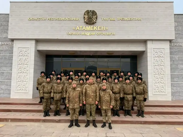 Ежегодно в воинские части МЧС призывается порядка 800 военнослужащих срочной службы (10)