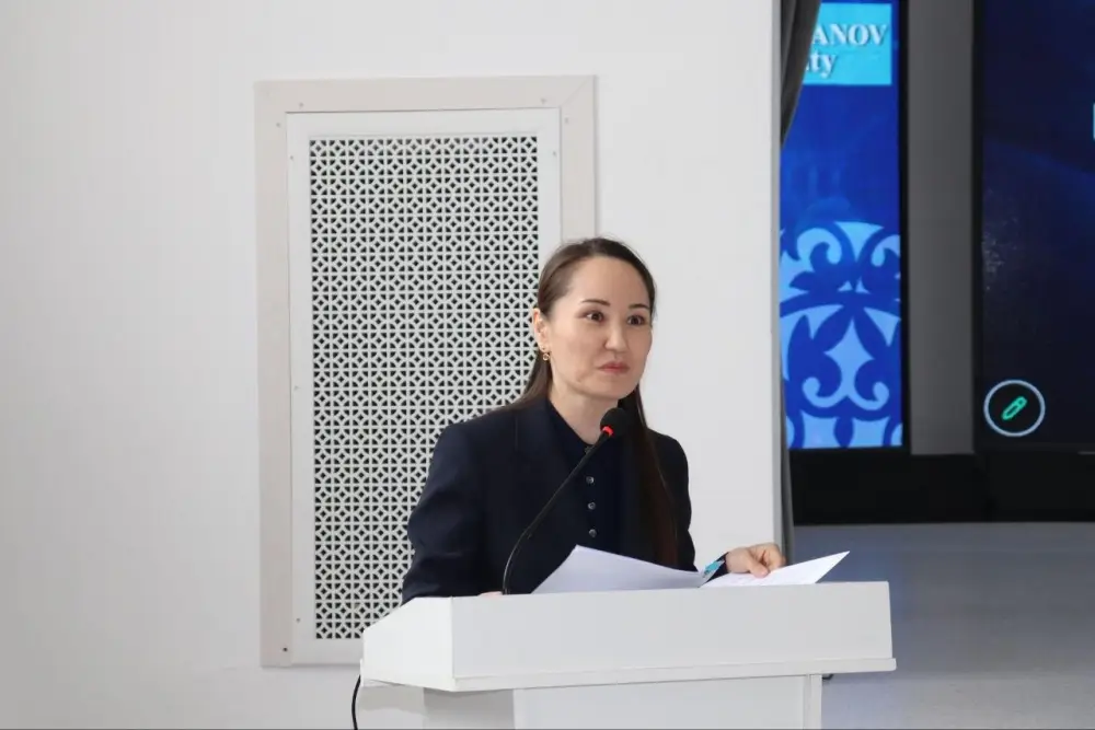 Руководитель правозащитного центра выступила перед студентами Кокшетауского университета имени Ш. Уалиханова (3)