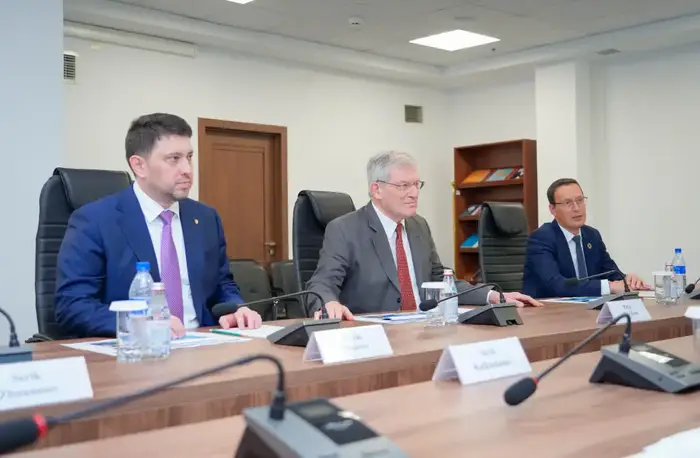 МНВО укрепляет международное сотрудничество в сфере науки и инноваций (2)