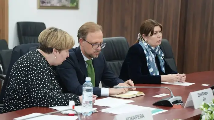 В Министерстве экологии обсудили реализацию проекта PMI (3)
