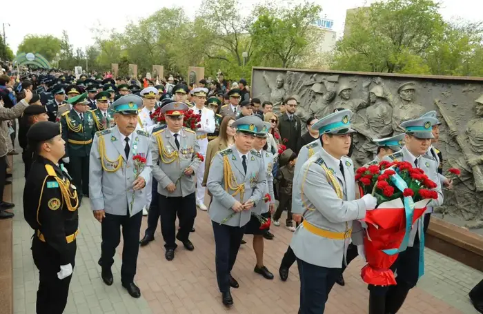 В Мангистау почтили память героев Великой Отечественной войны (10)