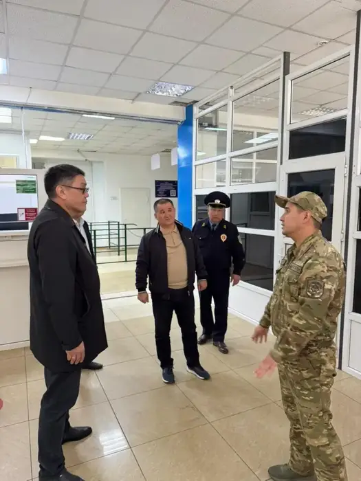 Заместитель председателя посетил фитосанитарные контрольные посты в Актюбинской области (4)