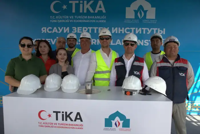 В ТУРКЕСТАНЕ СОСТОЯЛАСЬ ЦЕРЕМОНИЯ ЗАКЛАДКИ КАПСУЛЫ НАУЧНО-ИССЛЕДОВАТЕЛЬСКОГО ИНСТИТУТА ЯСАУИ (9)