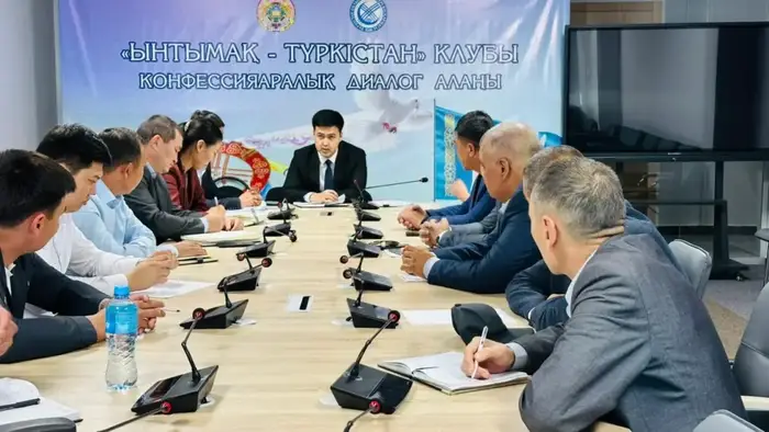 Аудандық, қалалық ТҚК хатшыларына семинар өткізілді (3)
