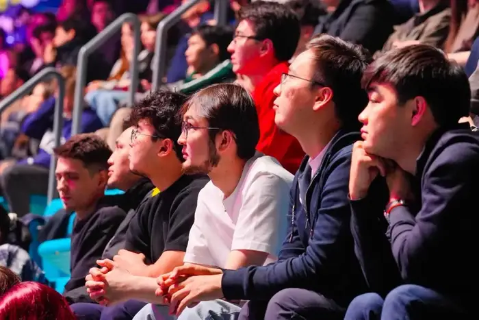 Международный турнир PGL Astana 2026 стартовал в столице (6)