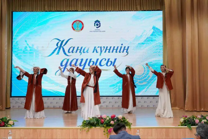 «Голос нового дня»: в Астане прошел музыкальный конкурс студенческого клуба «Жас сарбаз» (2)
