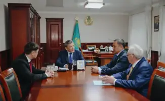 Встреча с Халық Қаһарманы в СКО
