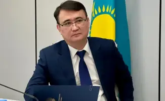 Глобальные социально-экономические вызовы: Эрнар Ержанов слушает граждан в Центре приема