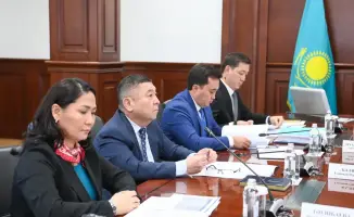 Обсуждение доступности сжиженного газа для населения на совещании в области
