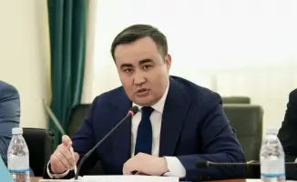 Цифровая паутина: Ербол Туякбаев и Сурья Дева плетут будущее социальных прав граждан