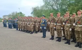 Более 300 новобранцев из Казахстана приняли военную присягу в Зайсане и Курчуме