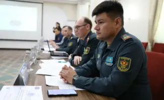 Круглый стол в Астане: эксперты обсуждают безопасность воинской службы и имидж армии