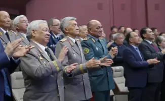 Юбилей Едиля Уразова: чествование офицера и наставника, вдохновляющего будущие поколения
