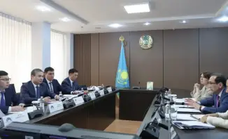 Перспективы развития горнорудного сектора Казахстана Ерсайын Нагаспаев Андрей Михнев Всемирный банк