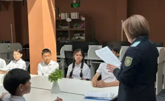 В Астане стартовали правовые занятия для школьников по профилактике буллинга и кибербуллинга