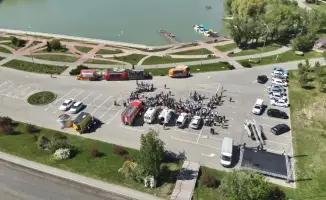 Спасатели провели урок безопасности на свежем воздухе для школьников Талдыкоргана
