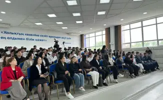 Кокшетау: тренинг по правам человека для студентов