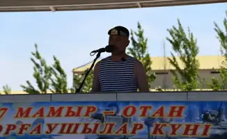 Морские пехотинцы пробежали 10 км в честь праздника