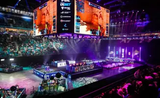 Киберспортивный турнир PGL Astana 2026 продолжается в Barys Arena