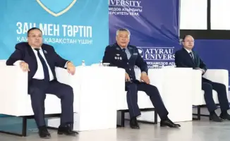 Обсуждение правовой культуры и безопасности молодежи на форуме в Атырау с участием 2000 студентов