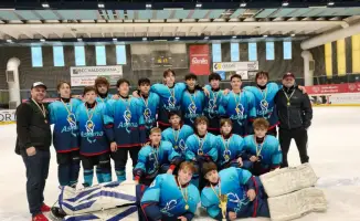 Astana Team одерживает уверенную победу на международном турнире по хоккею с шайбой