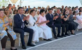 Торжественное событие в Туркестане: первые выпускники школы №32 получили дипломы