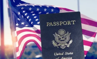 Госдепартамент США анонсировал запуск ограниченной серии паспортов, приуроченной к 250-летию независимости страны. Новый дизайн паспортов будет включать изображение лица бывшего президента Дональда Трампа. Эта инициатива направлена на празднование важной 