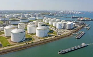 Нефтяной шторм: цены на Brent погрузились под 103 доллара в ожидании мирного рассвета между США и Ираном