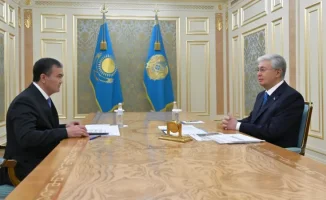 Токаев оценил работу акима Астаны Касымбека