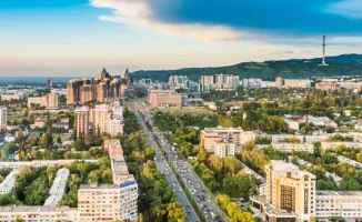 Алматы под палящим солнцем, Астана встретит дожди и град