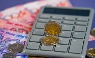 Зарплаты под контролем: бизнес или бюджет — кто победит?