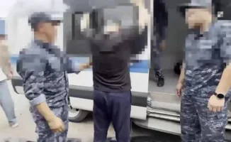 Казахстану выдали главаря ОПГ, скрывавшегося 17 лет и похитившего 183 миллиона тенге из банка